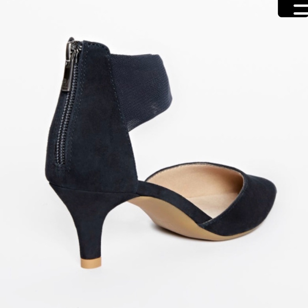 Pelle Moda Elegant navy Ankle Strap kitten heels - Picture 2 of 5